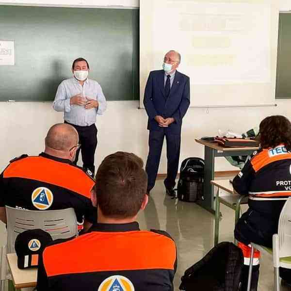 Un curso básico de comunicación de la Escuela de Protección Civil se realiza en Puertollano