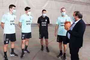 Puertollano da la bienvenida a la Selección argentina de fútbol sala campeona del mundo