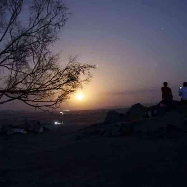 Exitosa visita interpretativa de Madronactiva al yacimiento arqueológico de Sisapo y a castillejos volcánicos de La Bienvenida
