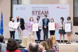 El Gobierno regional otorga un sello de calidad a 46 centros educativos que desarrollan proyectos STEAM en Castilla-La Mancha