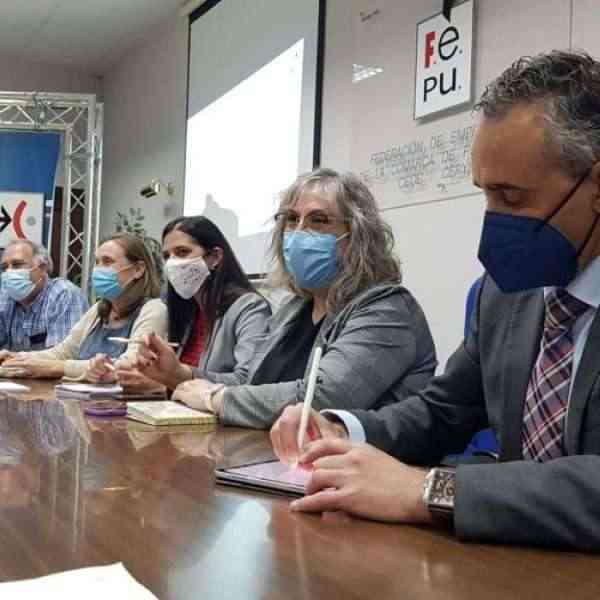 Campaña de “Sensibilización del comercio justo” en Puertollano con la participación de FEPU