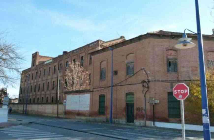 Buscan que se declare el edificio de la fábrica de harinas de Manzanares como Bien de Interés Cultural