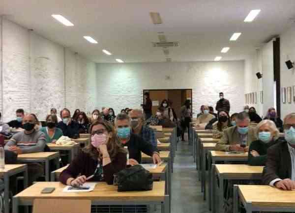 Toledo respalda el IX Encuentro de Historia de la Fotografía que se celebra en la Facultad de Humanidad de la UCLM
