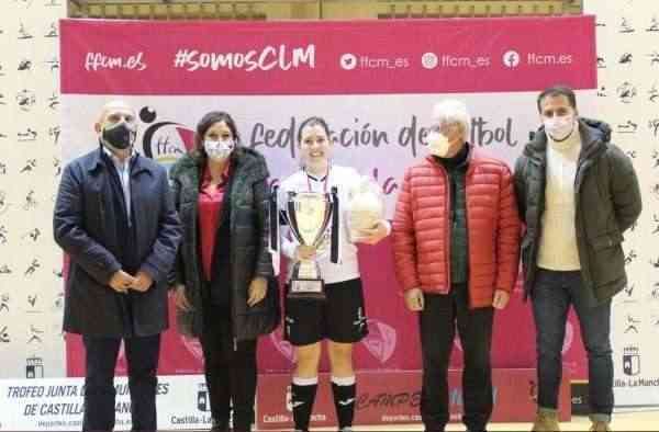 Acción coordinada en distintas instalaciones deportivas para celebrar el Día Internacional de la Eliminación de la Violencia contra la Mujer