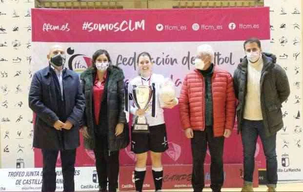 Acción coordinada en distintas instalaciones deportivas para celebrar el Día Internacional de la Eliminación de la Violencia contra la Mujer