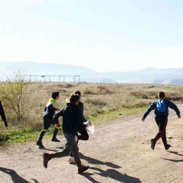 Estudiantes de ESO de Puertollano participaron en carrera de orientación en el parque del Pozo Norte