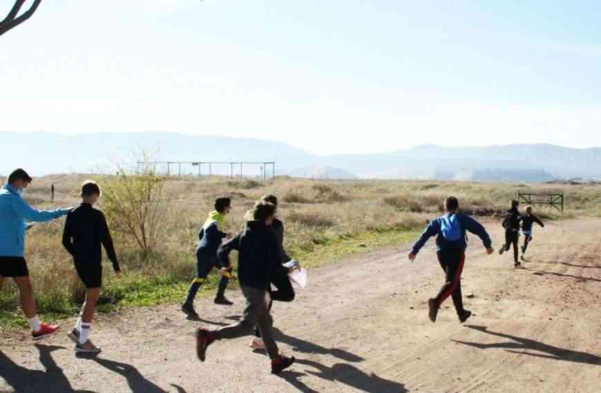 Estudiantes de ESO de Puertollano participaron en carrera de orientación en el parque del Pozo Norte