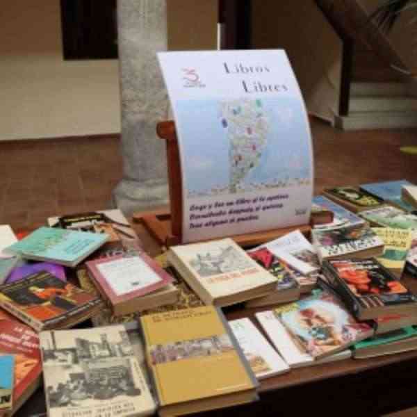 Proyecto ‘Libros libres’ en la Universidad Popular de Manzanares para acercar la literatura a todos