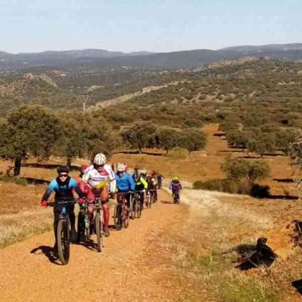 Rutas guiadas a pie o en bicicleta de montaña este fin de semana en Ciudad Real
