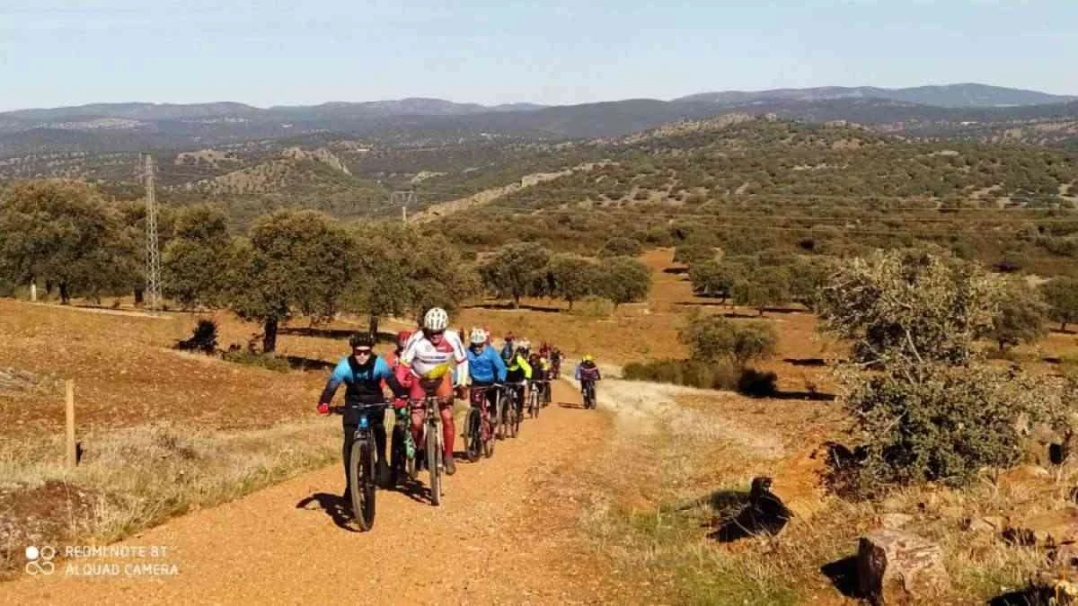 Rutas guiadas a pie o en bicicleta de montaña este fin de semana en Ciudad Real