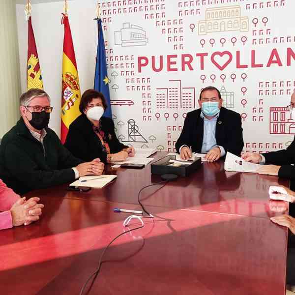El ayuntamiento de Puertollano, Arquicma, CGPSST y CGRICT renovaron convenio de colaboración