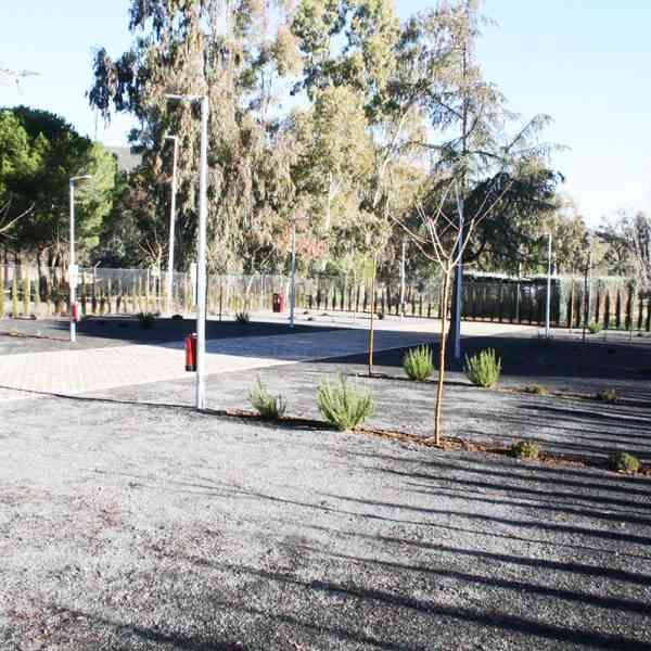 Con trece plazas y una inversión de 160.000 euros, el área de la Dehesa Boyal se suma a la red de autocaravanas provincial