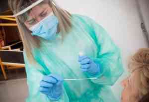 Castilla-La Mancha disminuye las cifras de nuevos casos mientras continúa estabilizada la hospitalización de pacientes Covid