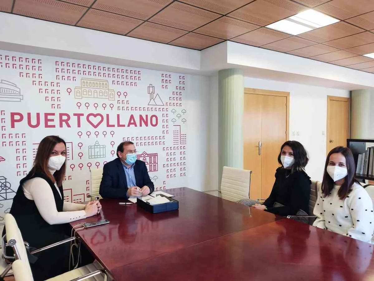 El ayuntamiento de Puertollano y la Plataforma Social Pinardi han suscrito un acuerdo de colaboración