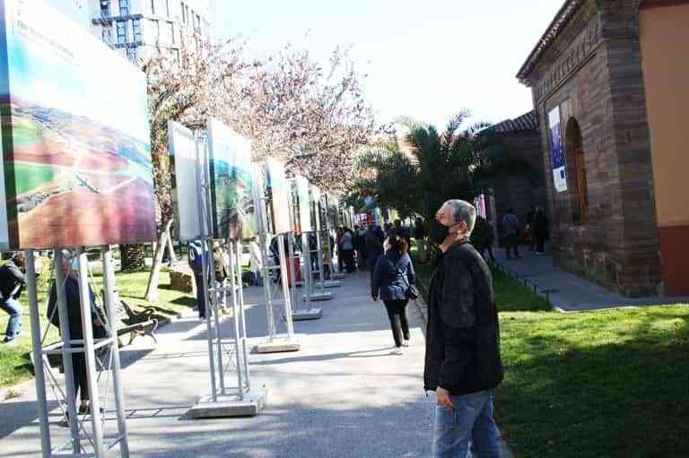Exposición fotográfica de los futuros geositios de los Volcanes de Calatrava en el Paseo San Gregorio de Puertollano