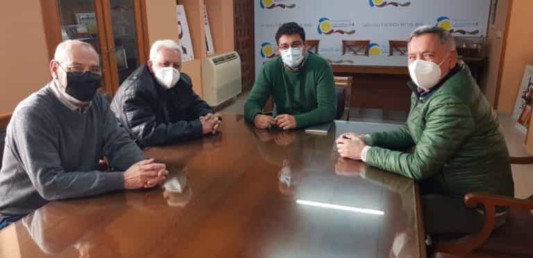 Promotores de la Feria del Libro Provincia Abierta (FELIPA ’22) se reunieron con el alcalde de La Solana y el concejal de Cultura