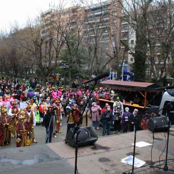 Numeroso público acudió al nombramiento del Mascarón y el pregón oficial del Carnaval 2022 de Puertollano