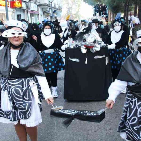 Concurrido el entierro de doña sardina en Puertollano