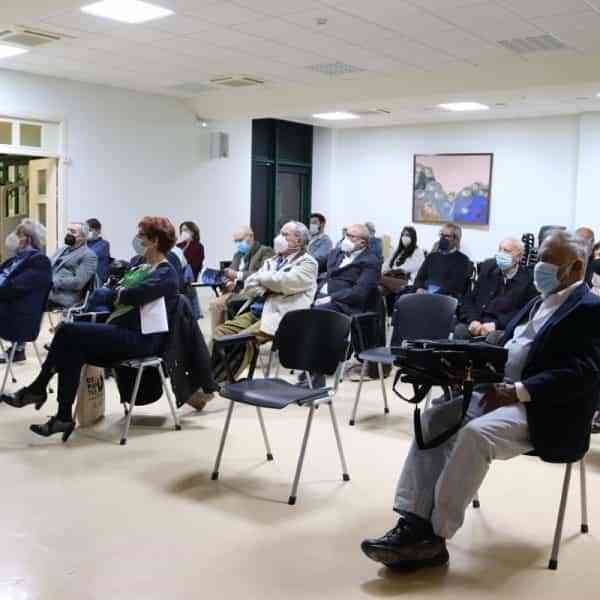 Presentada la revista ‘Raíz y Rama’ que en su último número rinde homenaje a la isla de La Palma