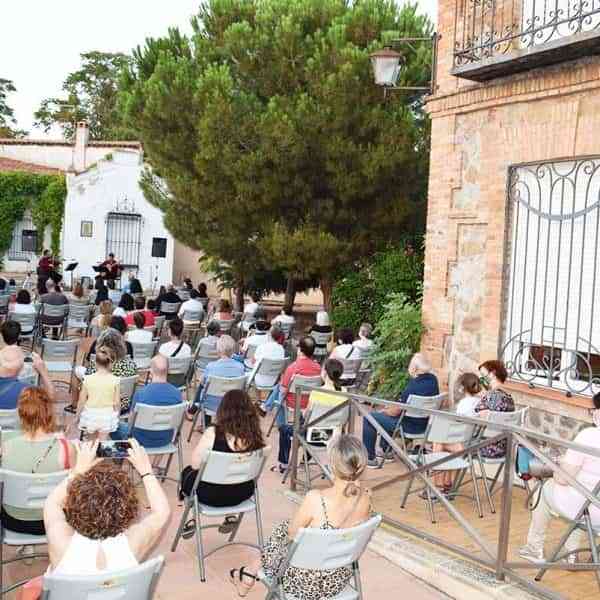 Actividades para los estudiantes de centros de secundaria de Puertollano este miércoles en los jardines del Museo Etnológico