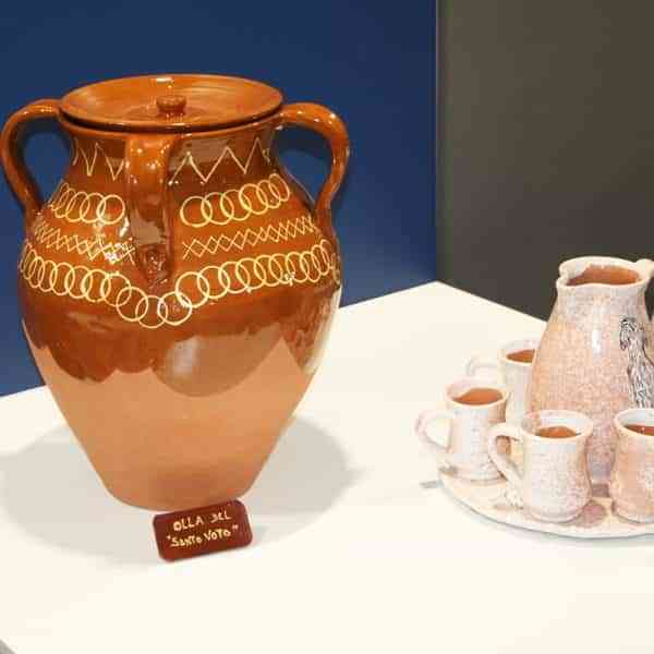 Exposiciones de artesanía de Castilla-La Mancha en el Paseo de los Artesanos y en el Museo Cristina García Rodero de Puertollano