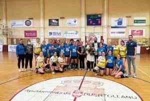 Graci Sanz una histórica y referente del deporte homenajeada por el Club Balonmano Femenino “Ciudad de Puertollano”