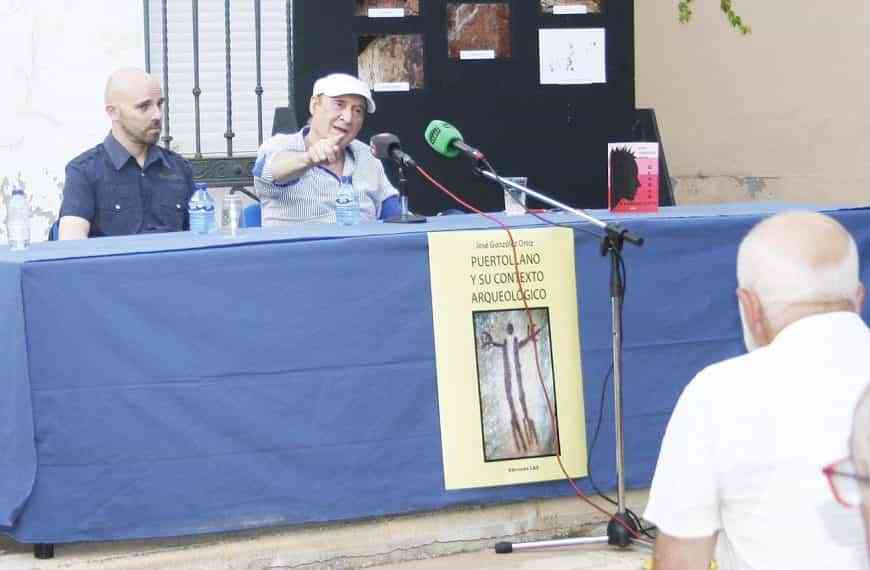 José González Ortiz como preludio a su nombramiento de primer ‘Banco Literario’ de Puertollano presentará el poemario ‘Ciudad Evanescente’