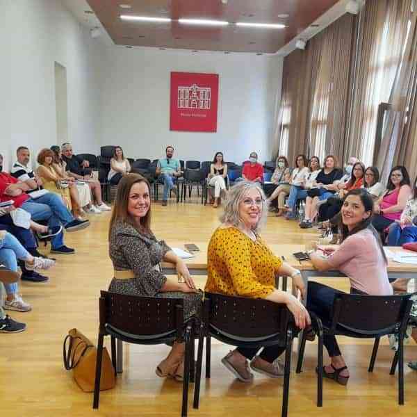 La Mesa de Prevención de Absentismo Escolar y Concienciación del Derecho a la Educación celebró su primera reunión en Puertollano