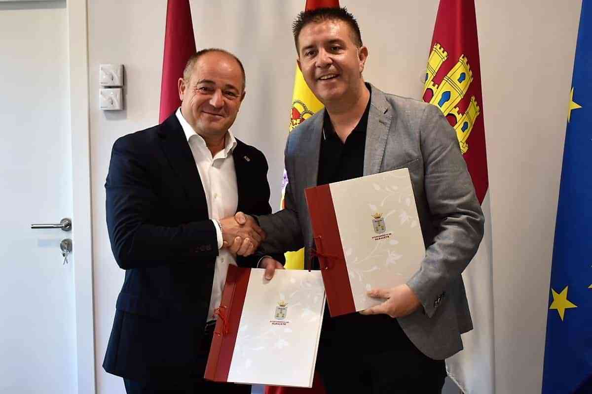 Crean Bono Bus Contigo Provincial para las personas con discapacidad de los pueblos de la provincia de Albacete