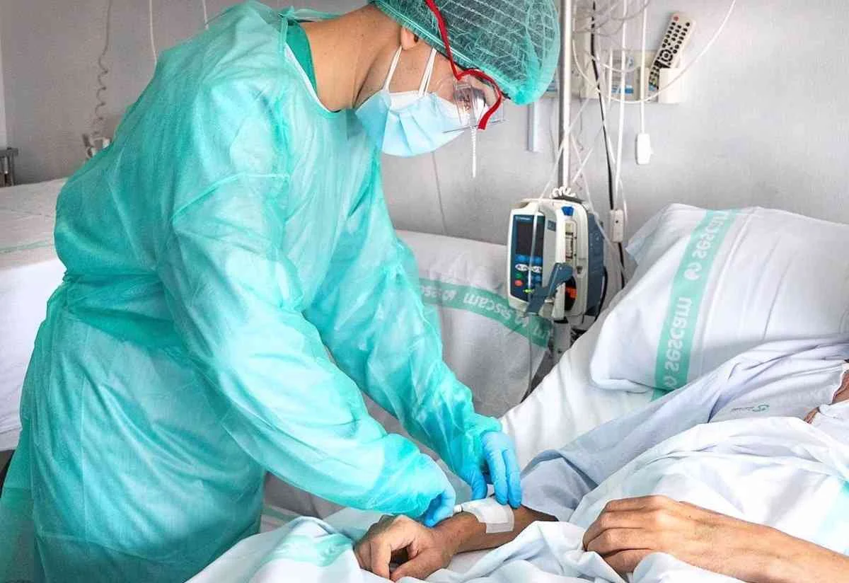 C-LM registró 586 casos de coronavirus del 17 al 23 de octubre en personas mayores de 60 años y 10 fallecidos