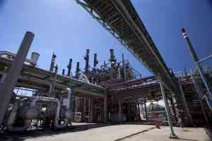 El complejo industrial de Repsol en Puertollano realiza este jueves un simulacro de emergencia general