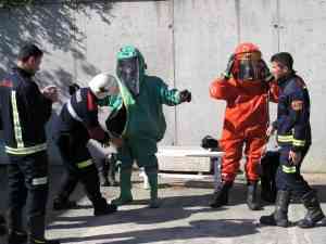 VÍDEO: Robo de fuentes radiactivas y su presencia en un accidente protagonizan simulacro en Toledo con 200 participantes