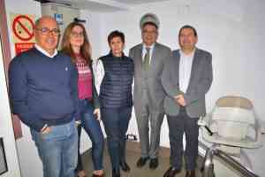 Nueva silla eléctrica en las instalaciones de la Asociación de Vecinos Centro Sur en el Paseo San Gregorio de Puertollano gracias a Iberdrola