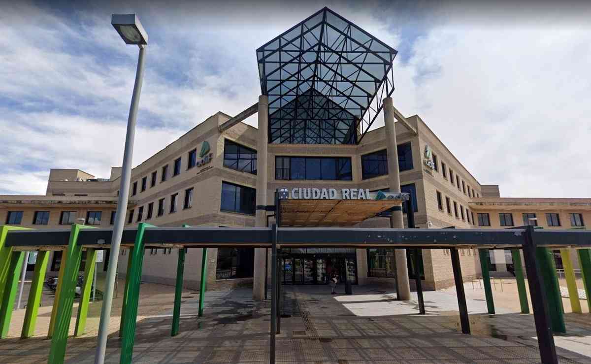 El AVE que une Valencia con Sevilla parará en Ciudad Real desde el 5 de marzo y billetes se podrán comprar este jueves