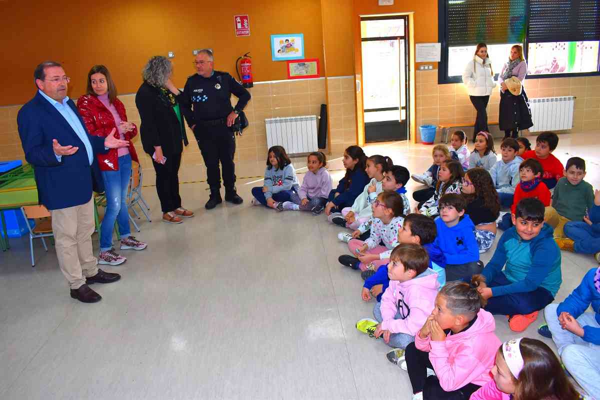 Imparten programa de educación vial a 800 alumnos de 19 centros educativos de Puertollano