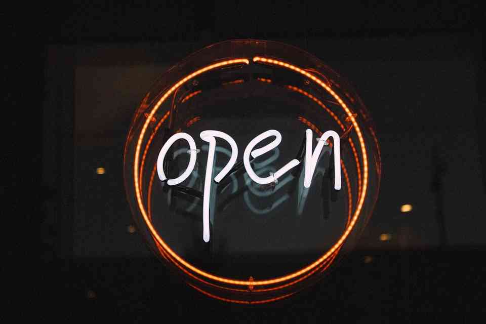 Entrada de Castilla-La Mancha a la red Hydrogen Europe y reconocimiento de su gestión de fondos por parte de la comisaria de Cohesión y Reformas