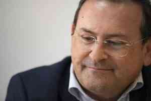 Retos de Muñiz como alcalde de Puertollano: aumento del empleo, transformación urbana y mejora de las infraestructuras.