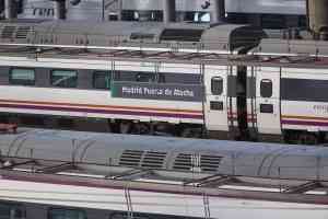 Los horarios de los trenes Avant que conectan Madrid con Ciudad Real, Puertollano y Toledo sufrirán cambios debido a trabajos de Adif