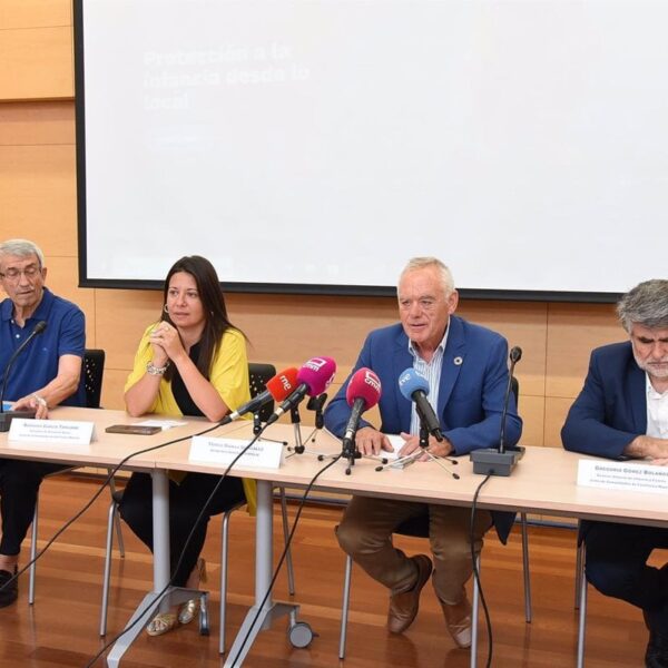 Expertos comparten sus experiencias sobre un proyecto piloto de protección a la infancia en una jornada de Unicef en Toledo