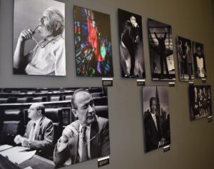 La fotografía de prensa de Bernardo Pérez, cofundador del equipo de El País, en el museo Cristina García Rodero