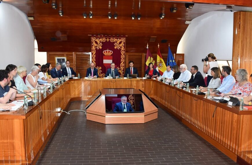Los grupos municipales de PP, PSOE y Vox de Tomelloso contarán con un auxiliar cada uno, que se incorporarán a partir del 1 de julio