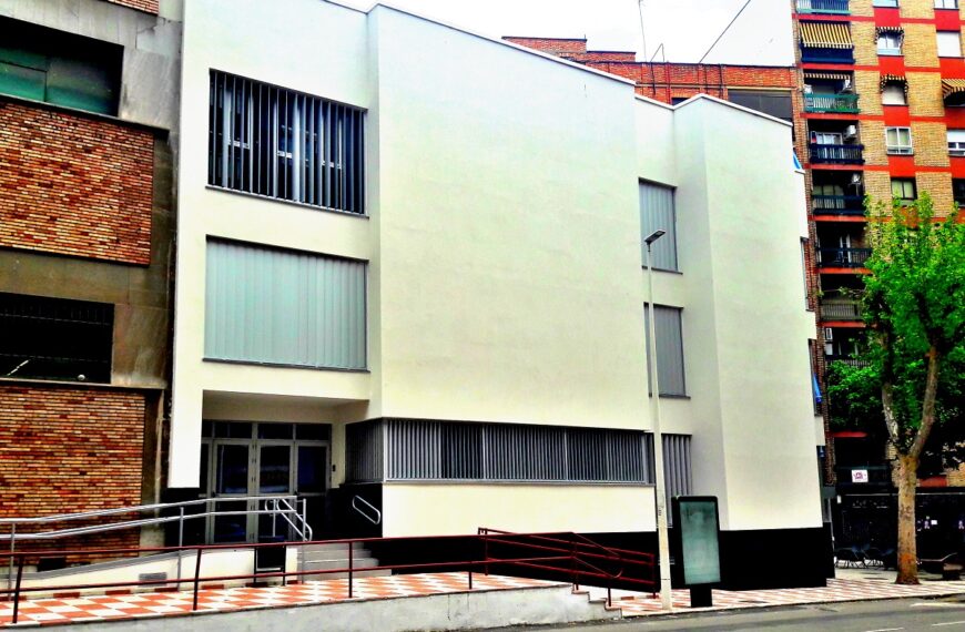 Reanudan la atención presencial con cita previa en el Centro de la Mujer de Puertollano en el edificio de Gran Capitán