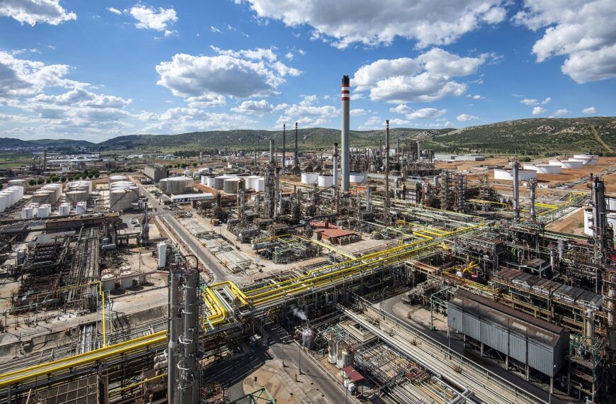 Repsol desarrolla en Puertollano su segunda planta de fabricación en la península de combustibles cero emisiones netas