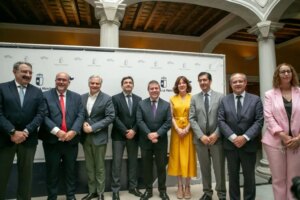 Blanca Fernández ofrece colaboración, lealtad institucional y mano tendida “para que ganen las personas de la provincia de Ciudad Real”