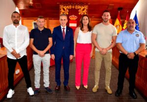 11 trabajadores municipales toman posesión como funcionarios del Ayto. de Puertollano