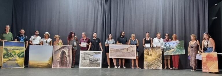 Veintitrés artistas de cuatro comunidades autónomas diferentes participaron en el XVII concurso de pintura rápida de Corral de Calatrava