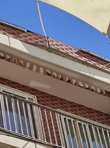 Desmontarán los  toldos instalados en algunas calles del centro de Puertollano  ante los reiterados casos de fallos