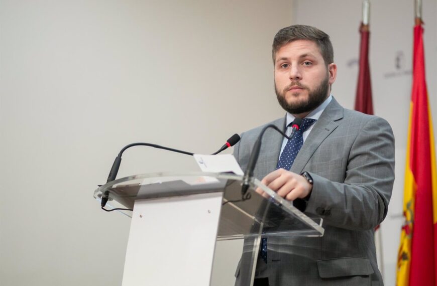 Consejero de Fomento carga contra presidente de Diputación por declaración sobre A-43 en Puertollano y Almadén.