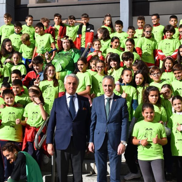 Ampliación de las inversiones para parques infantiles y espacios de convivencia en los barrios