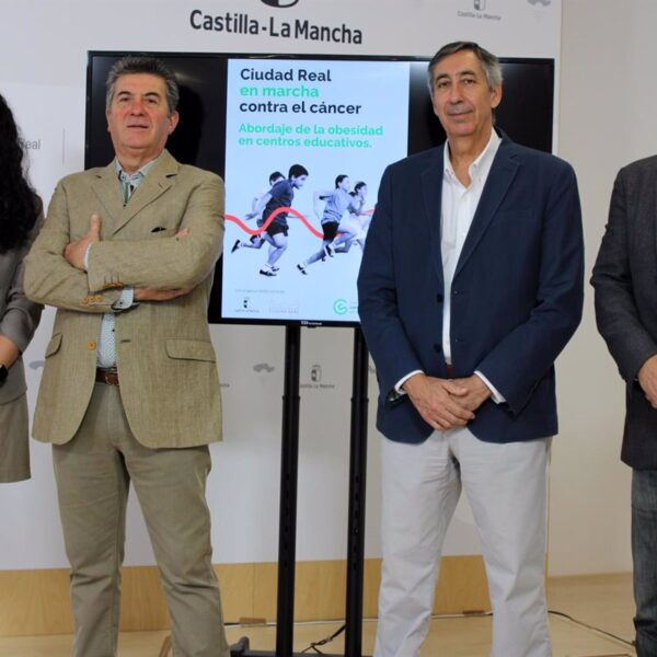 Castilla-La Mancha y AECC promueven una vida saludable en los jóvenes a través de actividades escolares y familiares.
